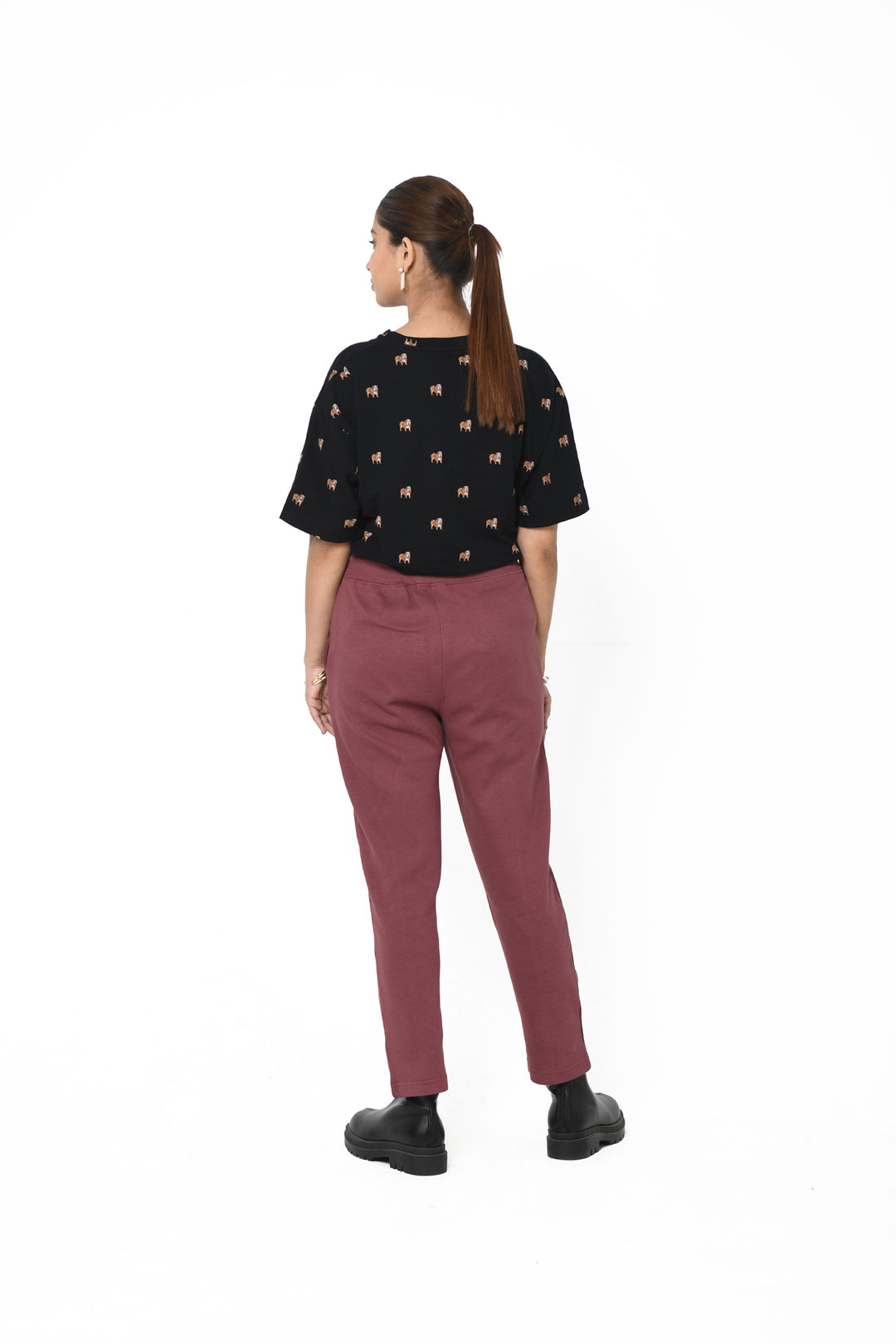 TROUSERS WITH ELASTICATED WAISTBAND