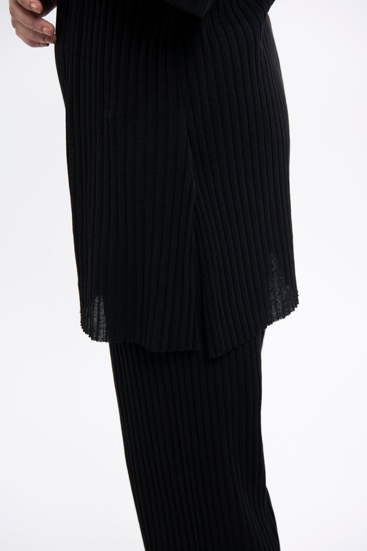 TEXTURED/ RIB KNIT SHIRT AND TROUSER