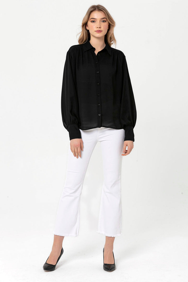 PLEATED BUTTON DOWN