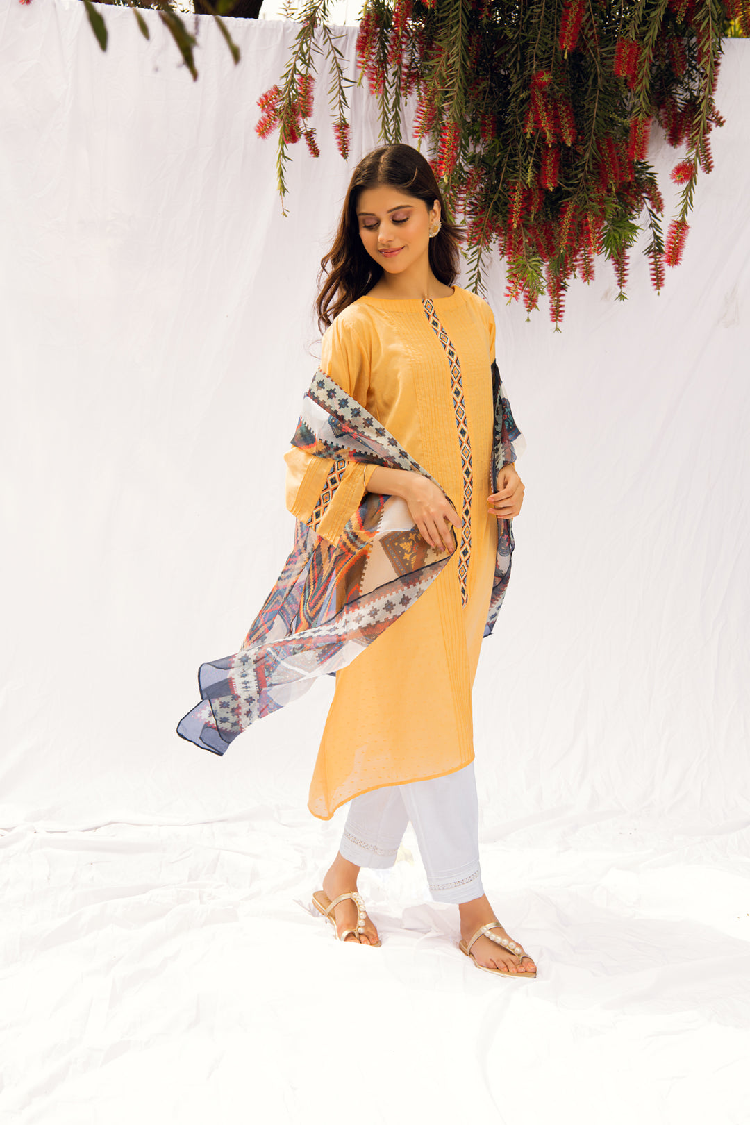 EMBROIDERED SHIRT WITH DUPATTA